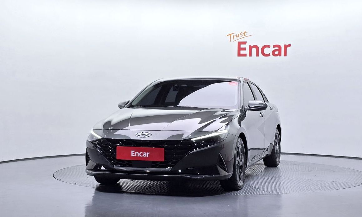 Hyundai AVANTE 2021