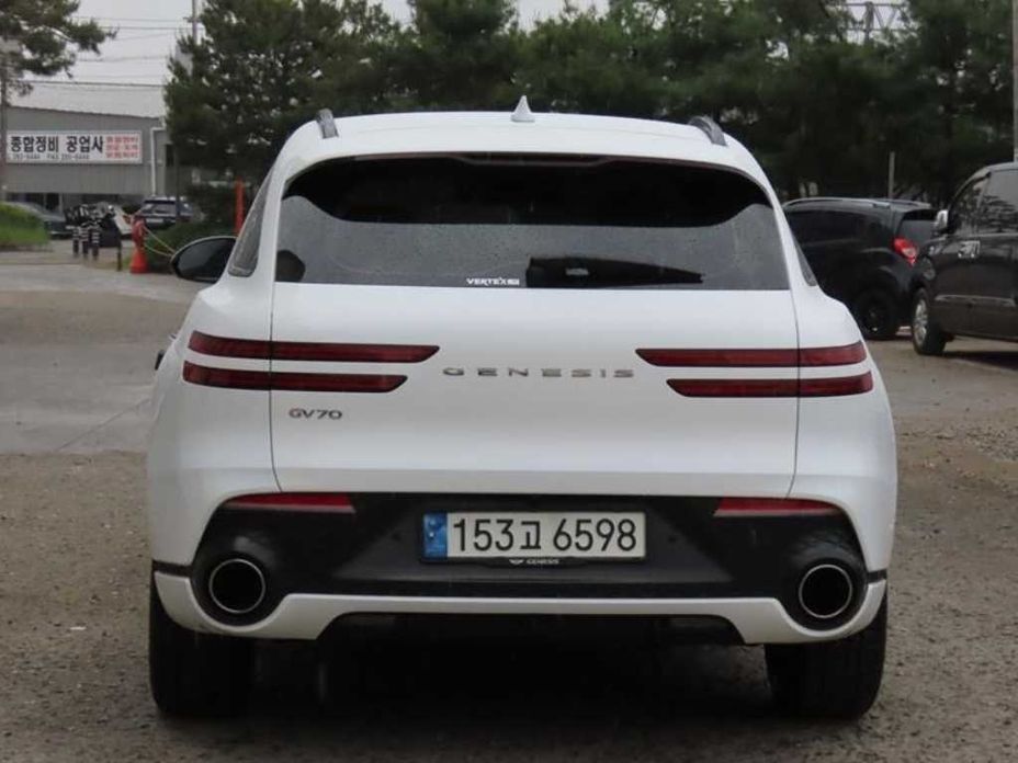 Genesis GV70 2021