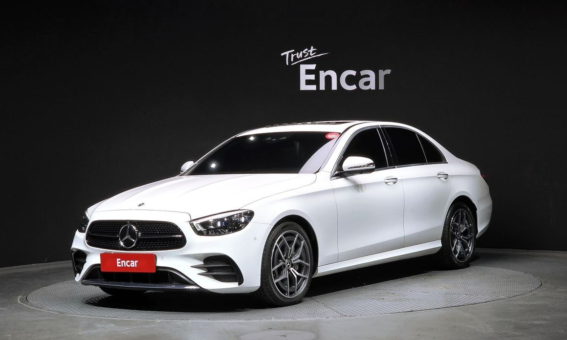 Mercedes-Benz E-Class 2021