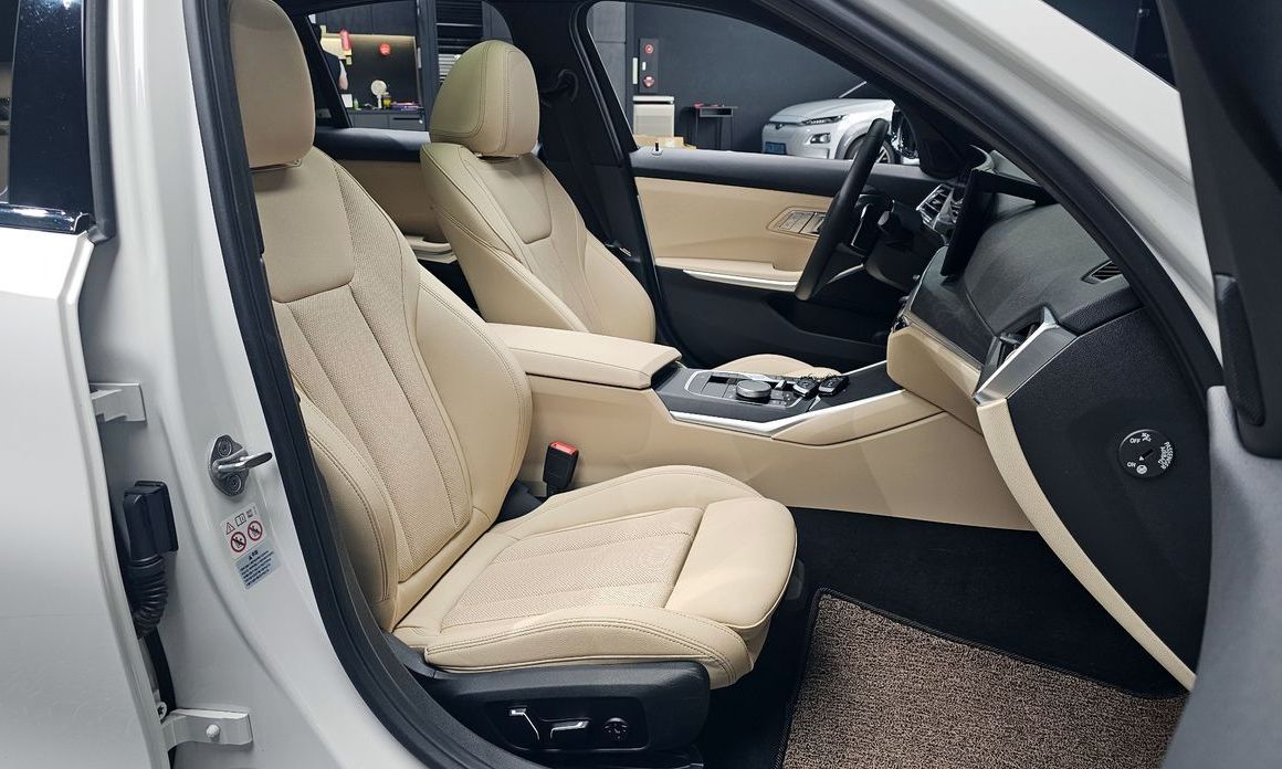 BMW 3-Series 2024