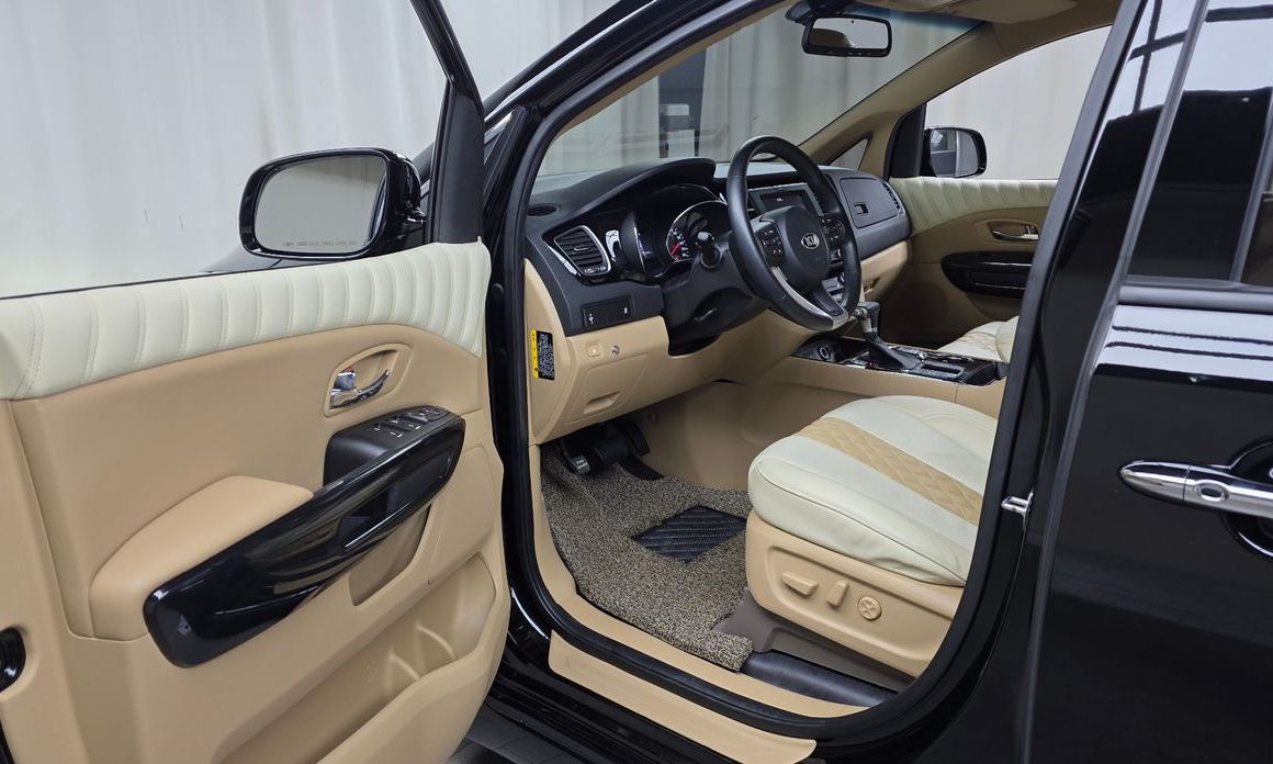 Kia Canival 2019
