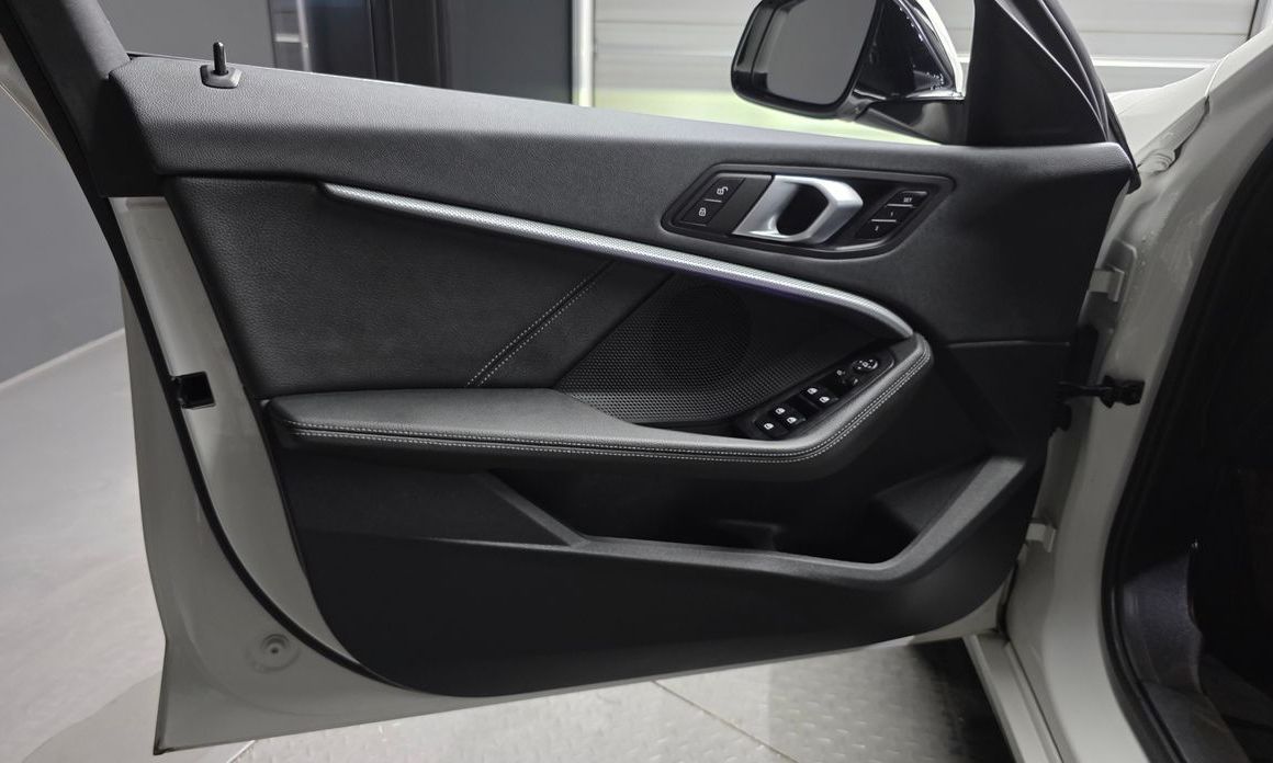 BMW 1-Series 2021