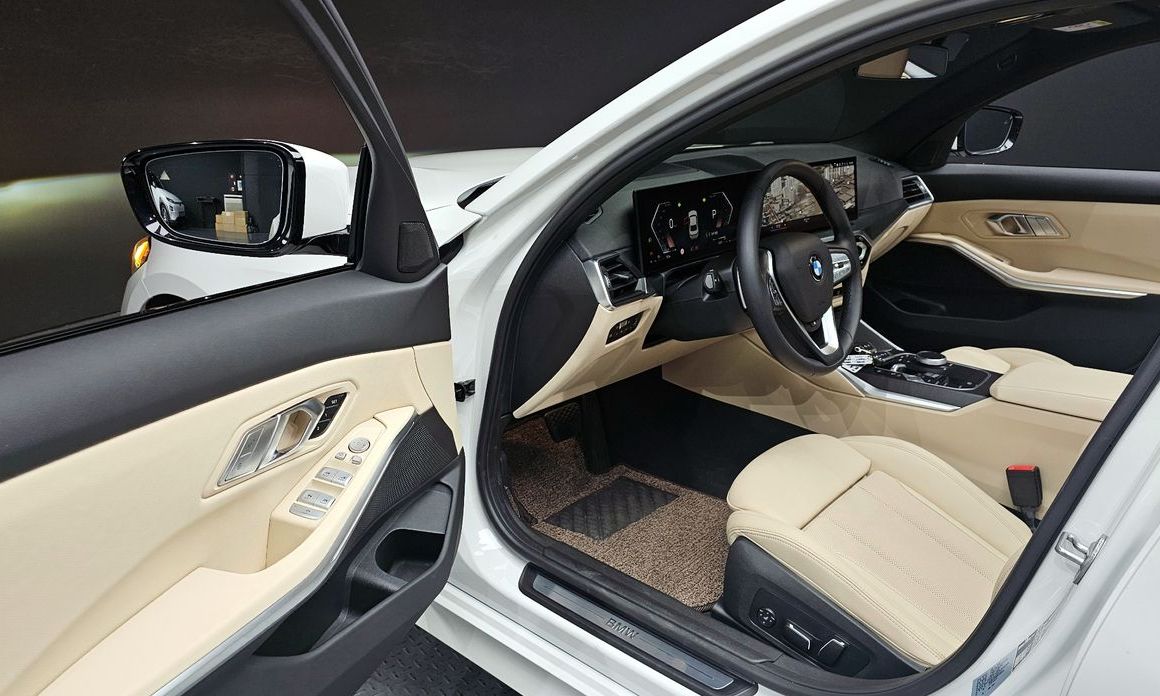 BMW 3-Series 2024