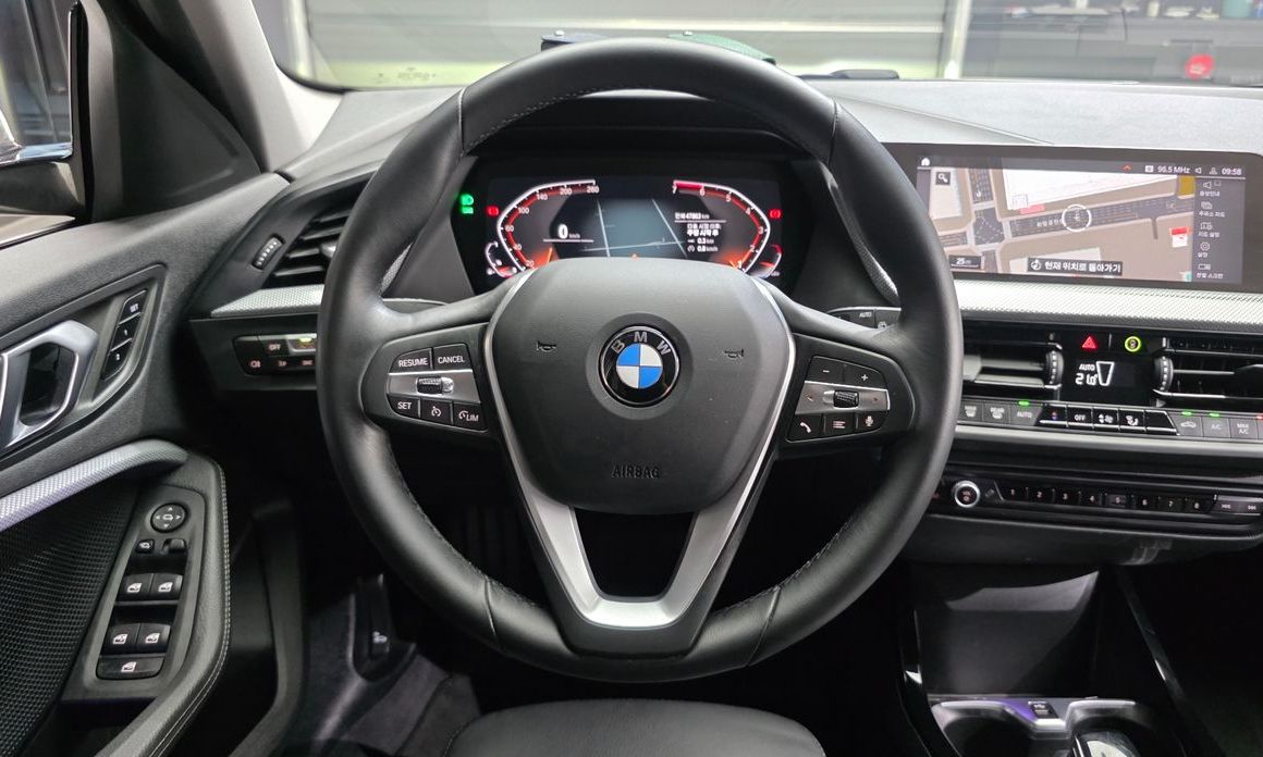 BMW 1-Series 2021