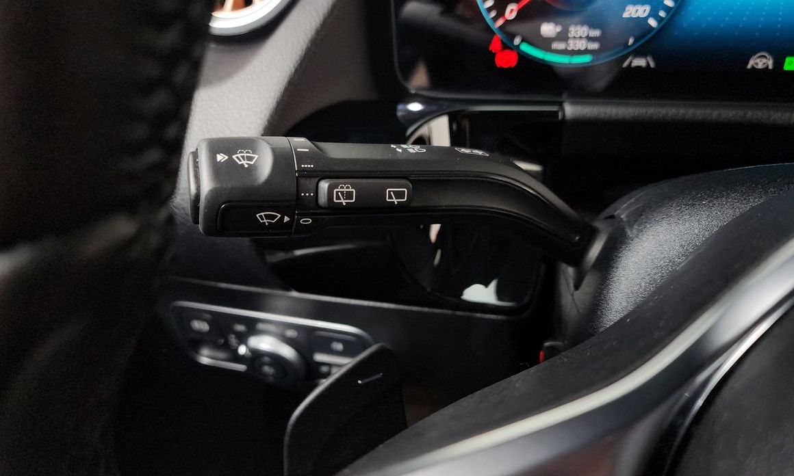 Mercedes-Benz EQA 2023