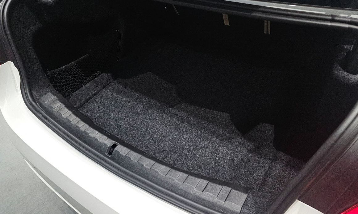 BMW 3-Series 2024