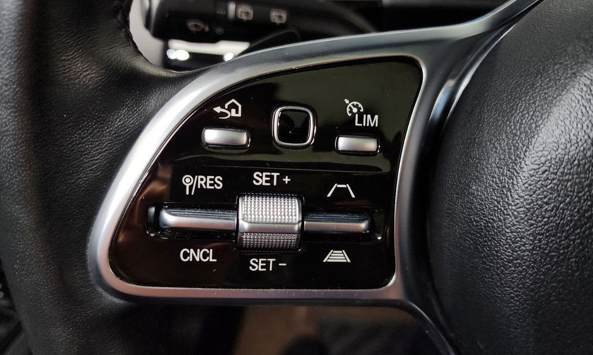 Mercedes-Benz EQA 2023