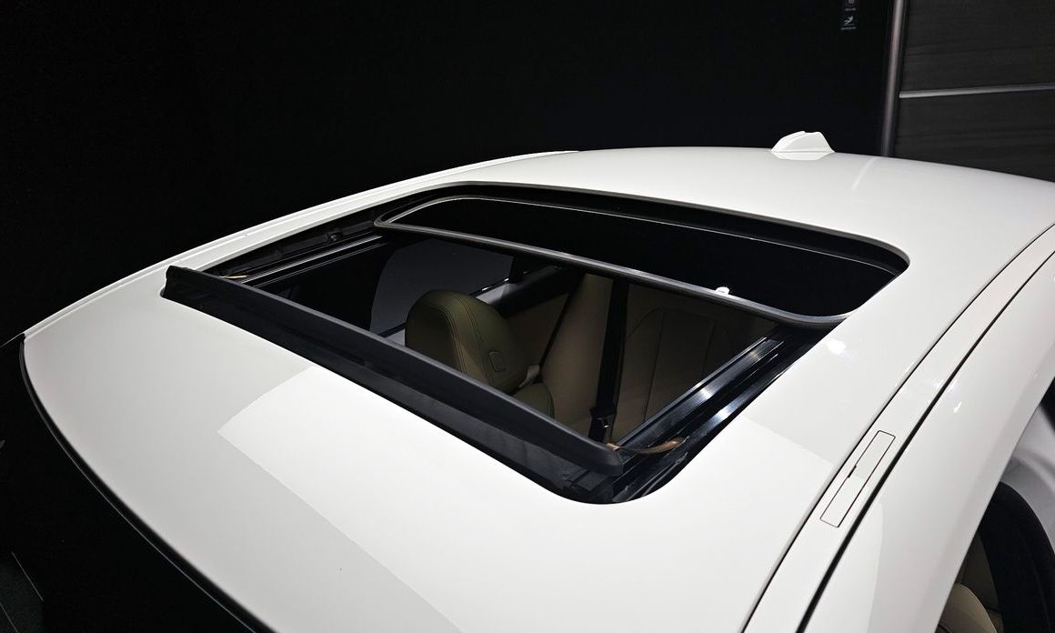 BMW 3-Series 2024