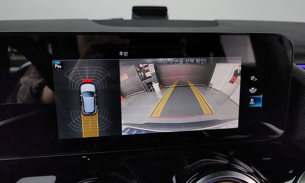 Mercedes-Benz EQA 2023
