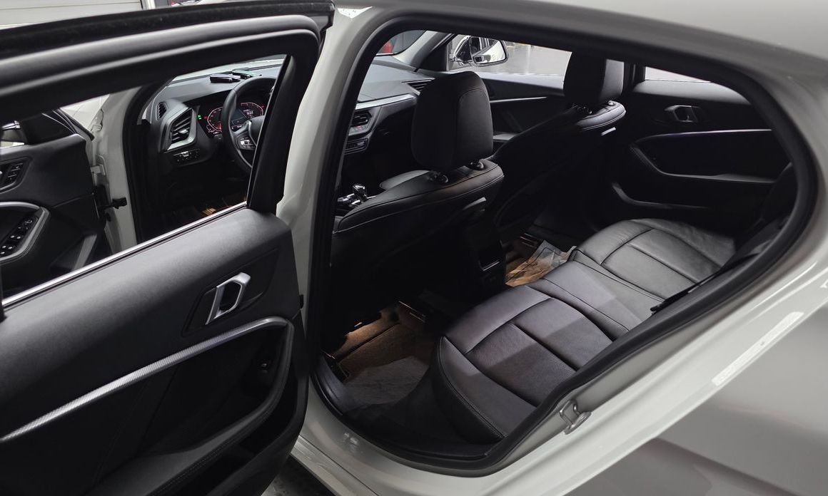 BMW 1-Series 2021