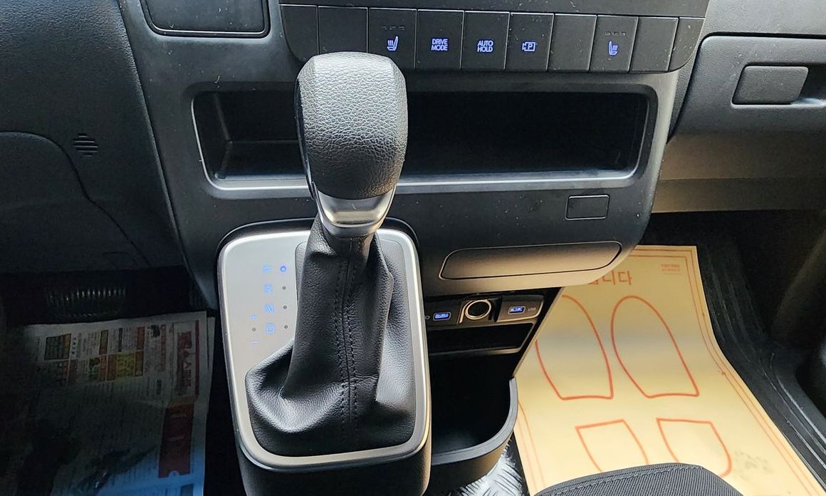Hyundai Staria 2022