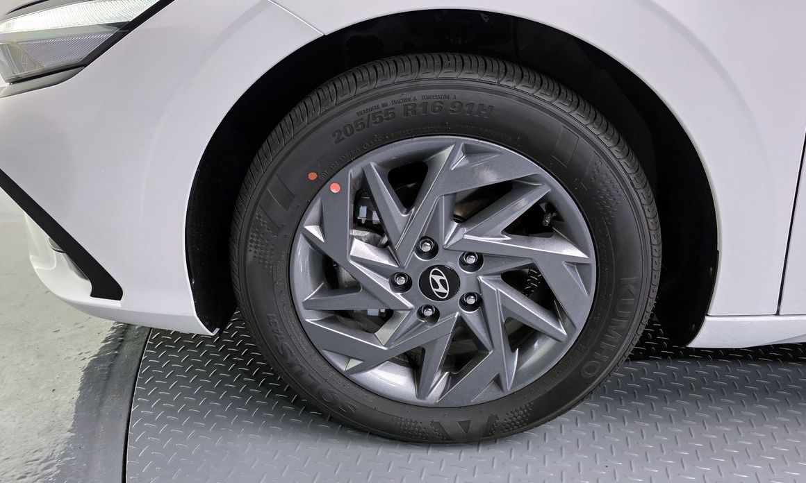 Hyundai AVANTE 2026