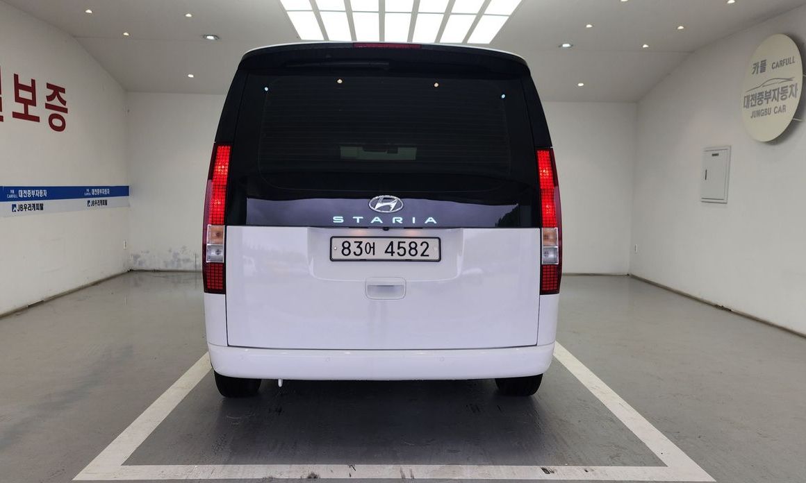 Hyundai Staria 2022