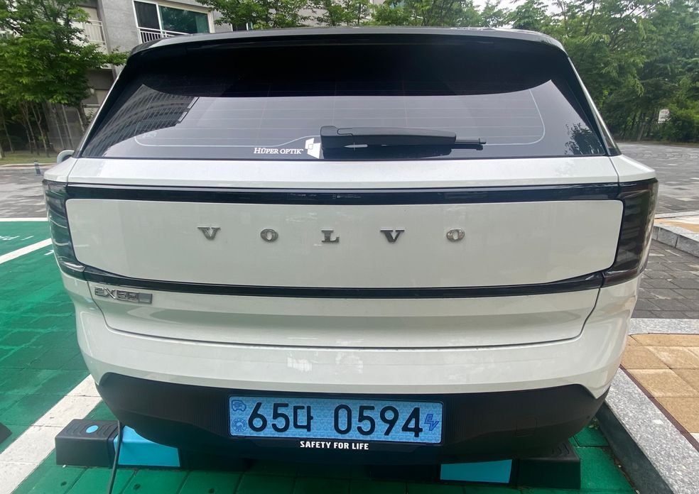 Volvo EX30 2026