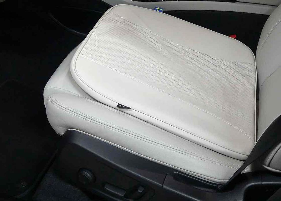 Volvo XC40 2024