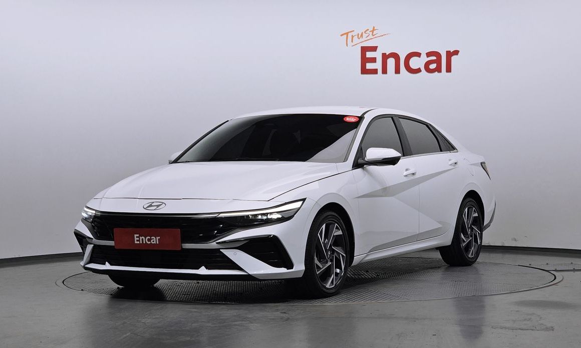 Hyundai AVANTE 2024