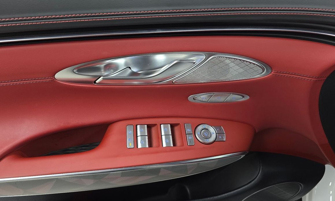Genesis GV70 2023