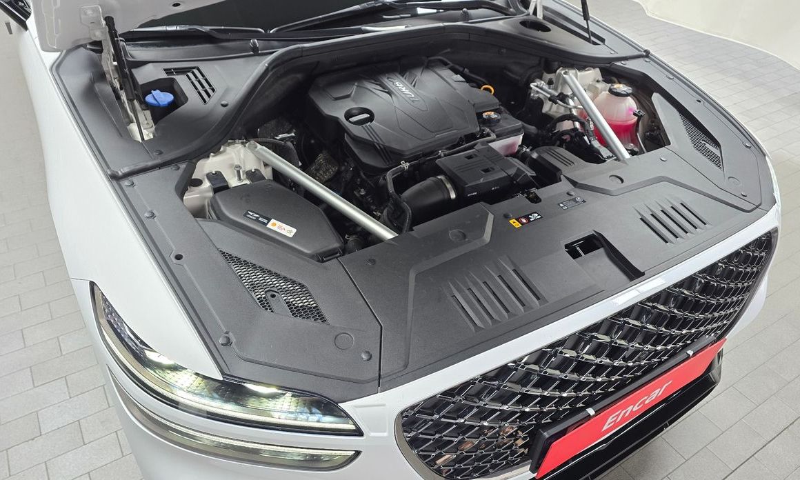 Genesis GV70 2023