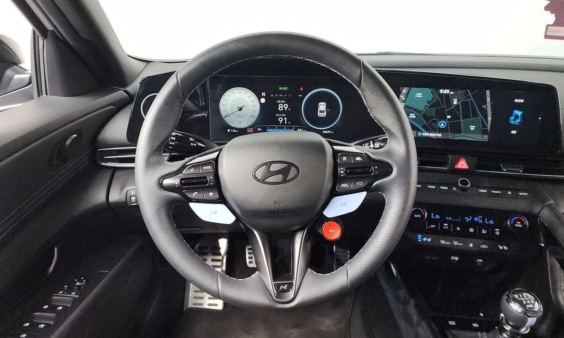 Hyundai AVANTE 2024