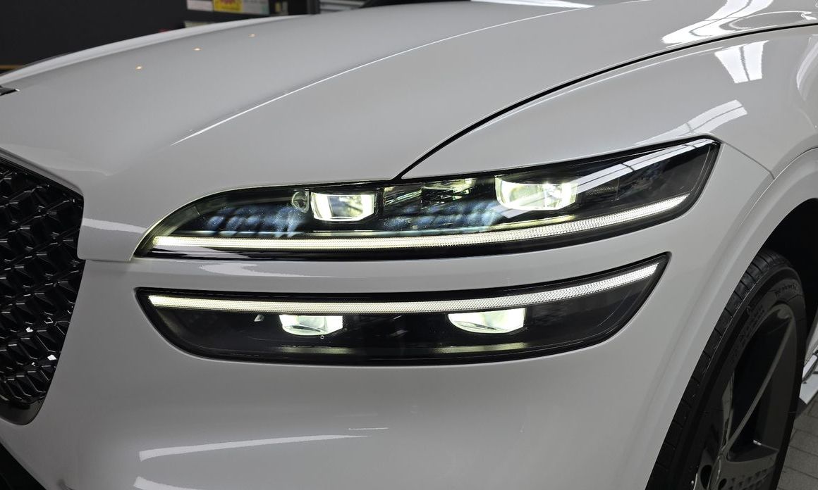 Genesis GV70 2023