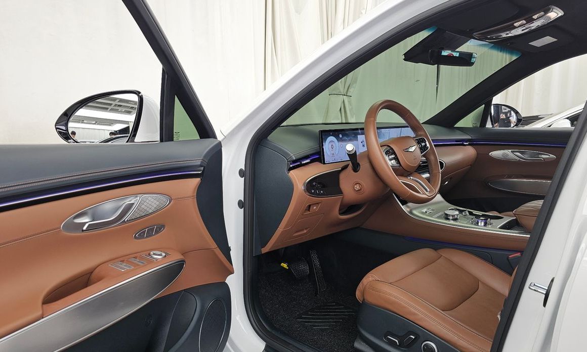 Genesis GV70 2025