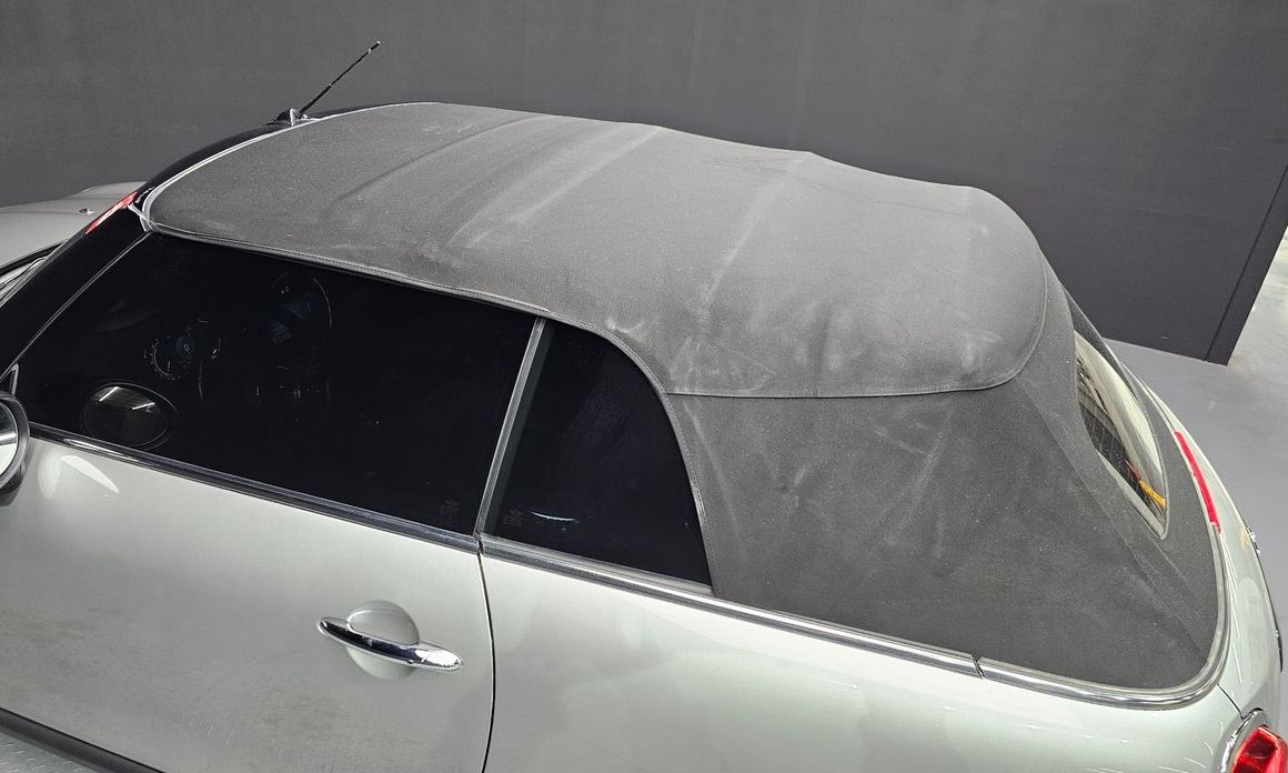 Mini Cooper Convertible 2024