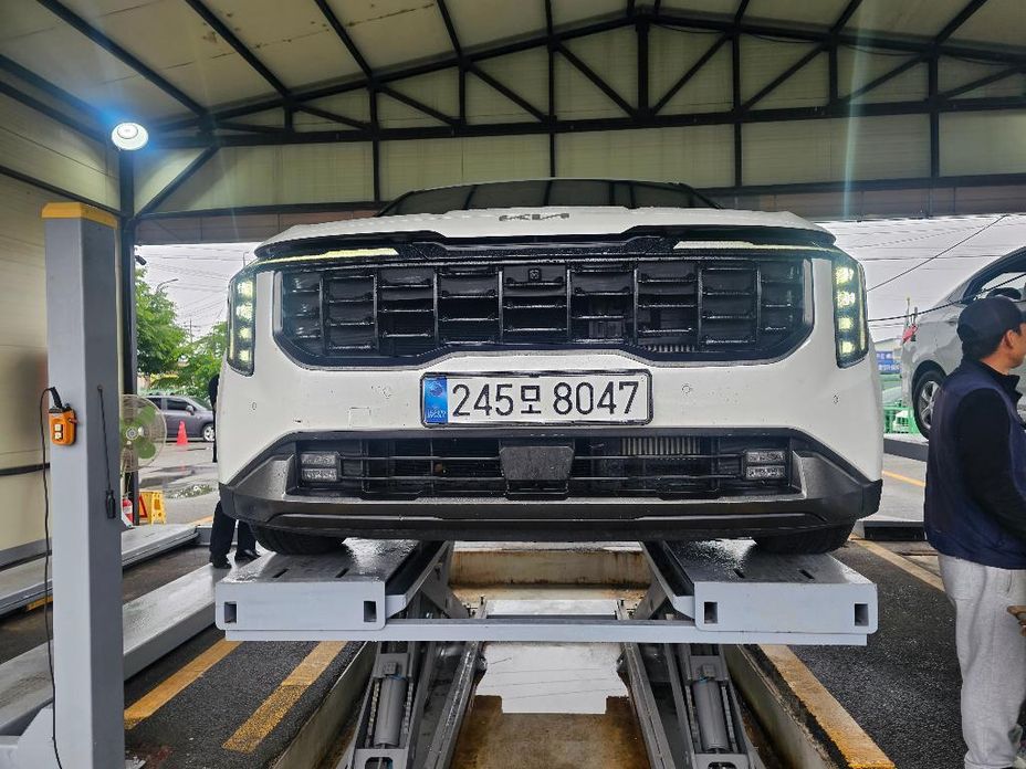 Kia Canival 2025