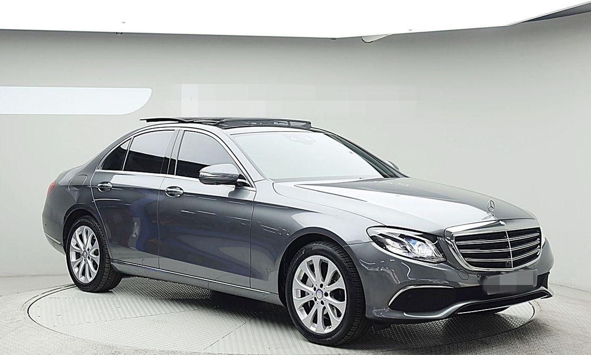 Mercedes-Benz E-Class 2017