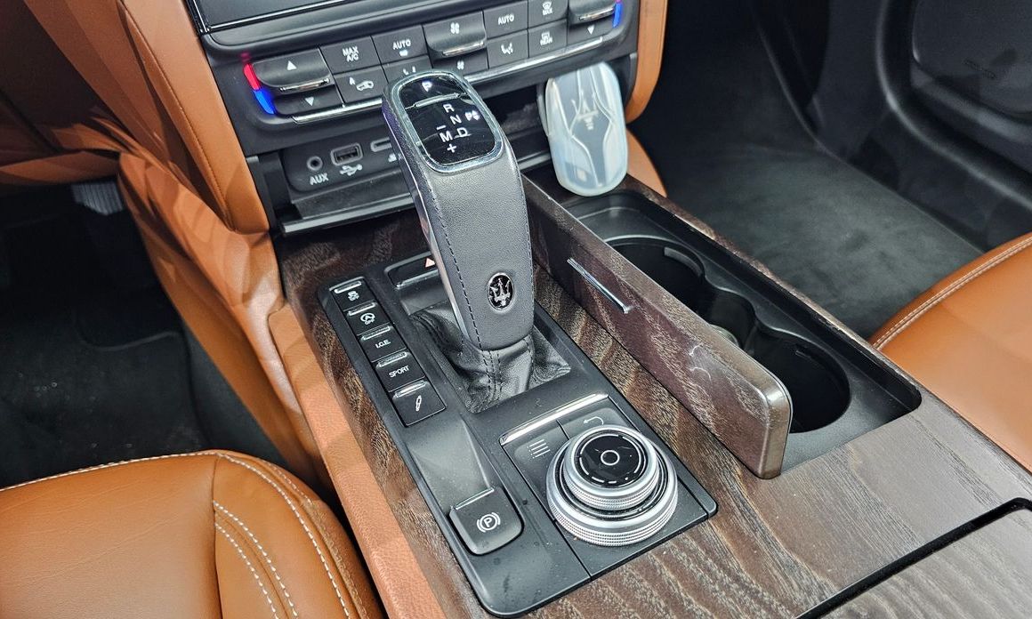 Maserati Quattroporte 2021