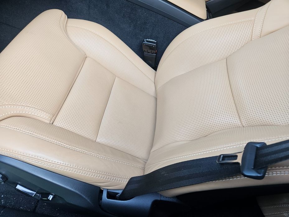 Volvo XC60 2025
