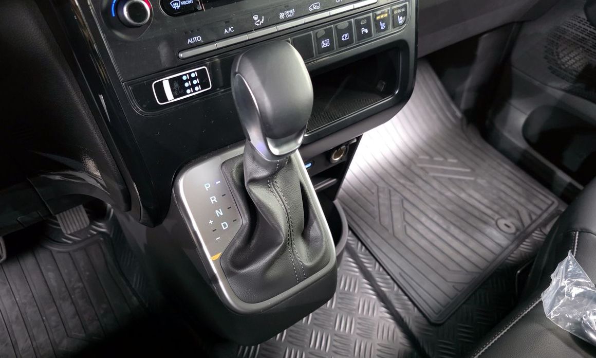 Hyundai Staria 2026