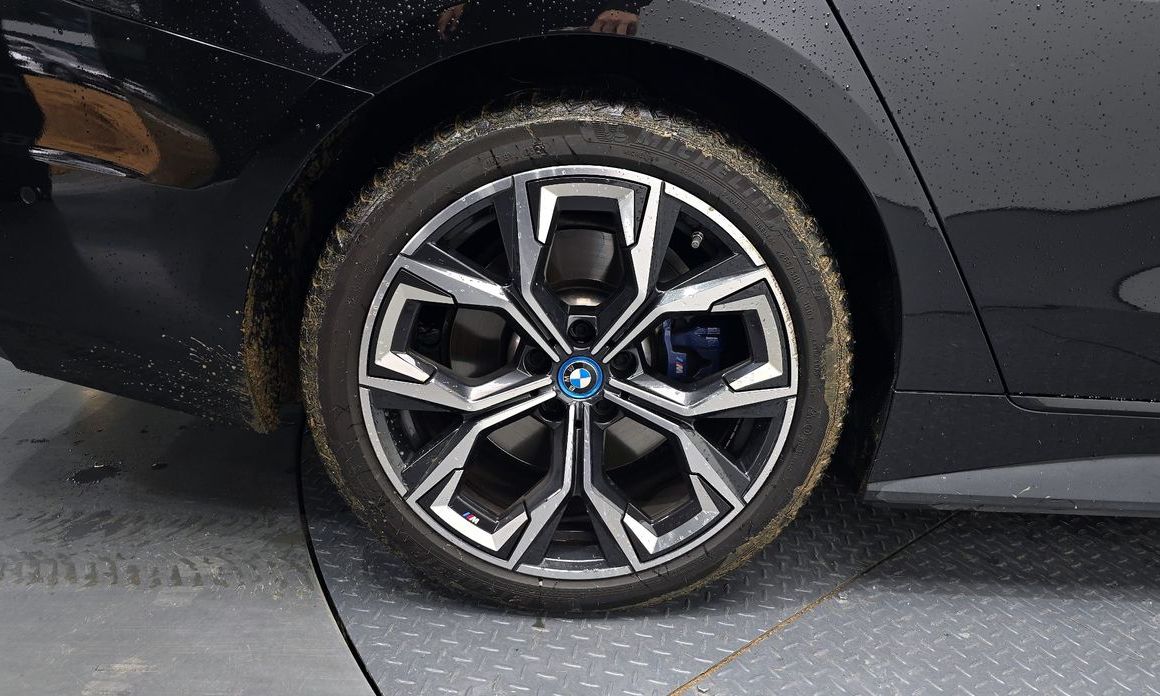 BMW i4 2024