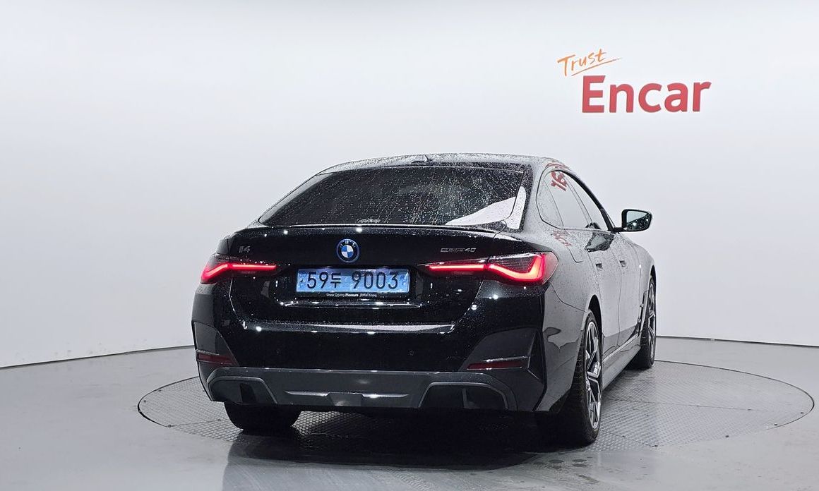 BMW i4 2024