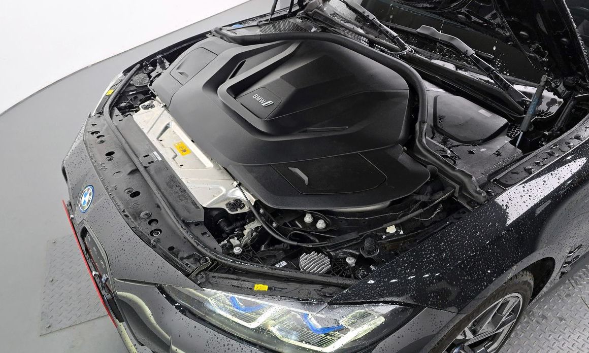 BMW i4 2024