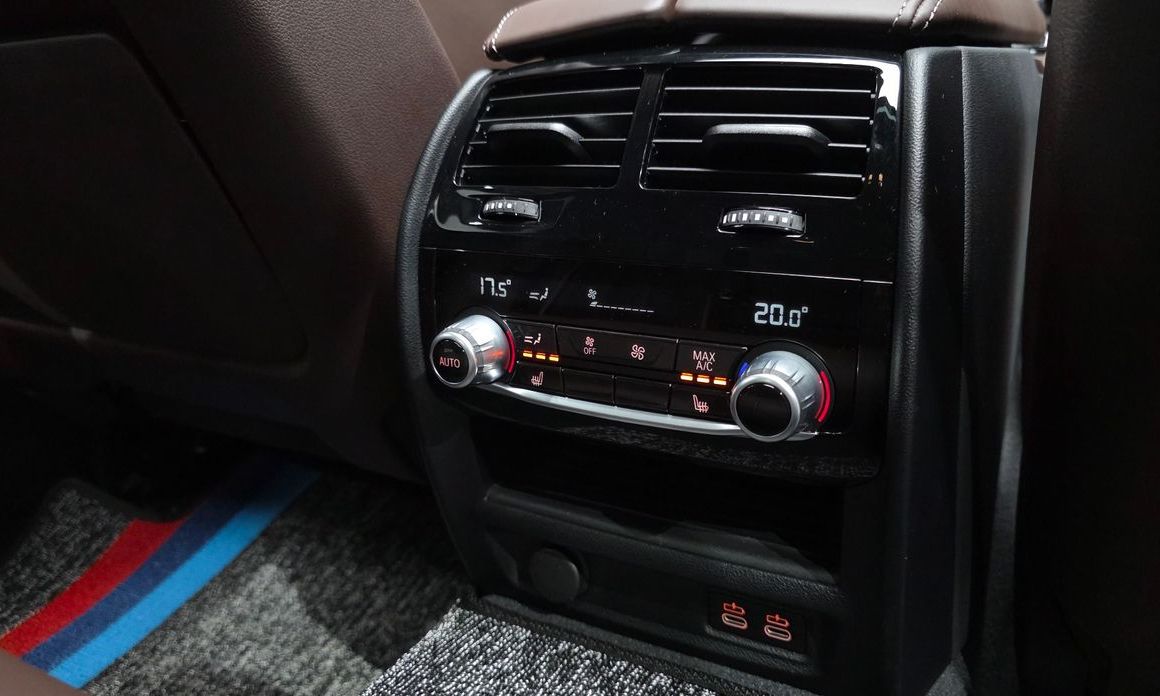 BMW 5-Series 2023