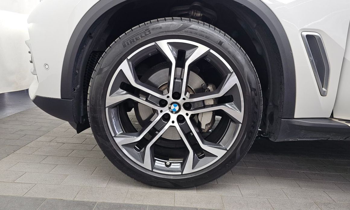BMW X5 2022