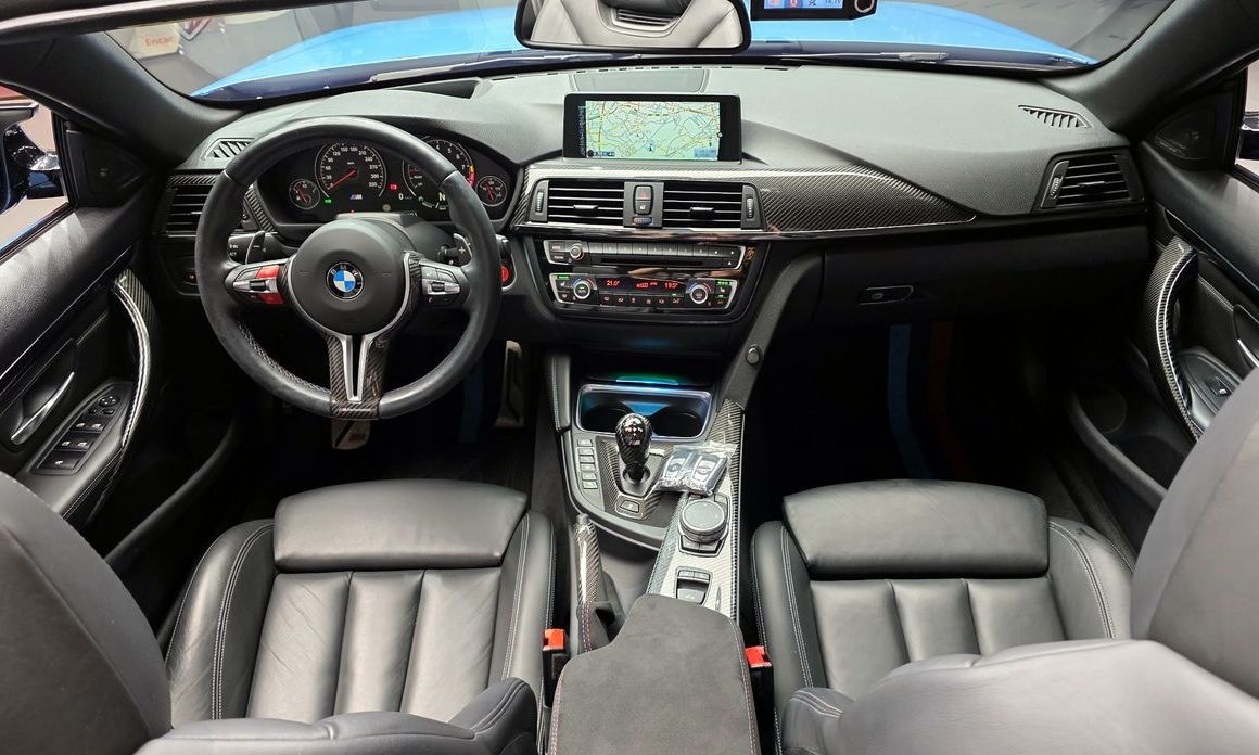 BMW M4 2015