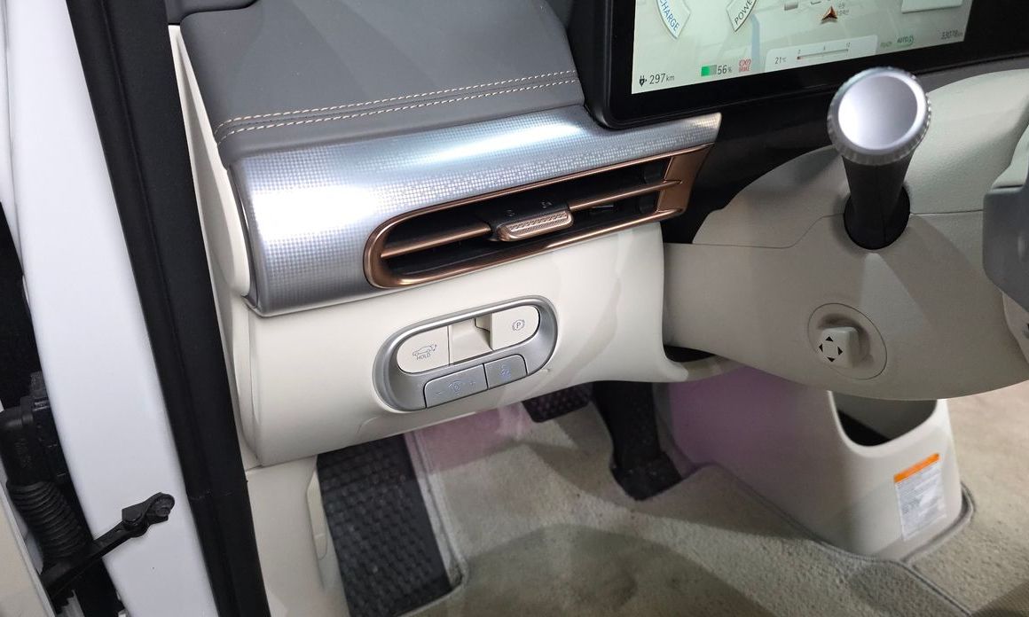 Genesis GV60 2023