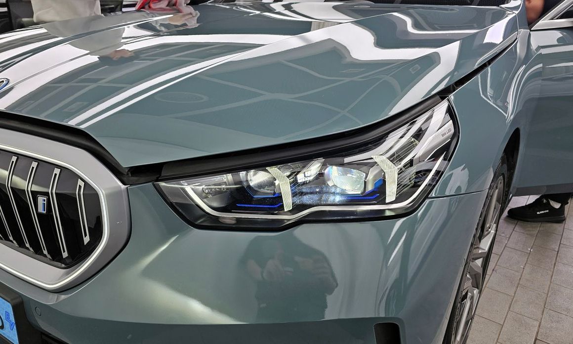 BMW i5 2024