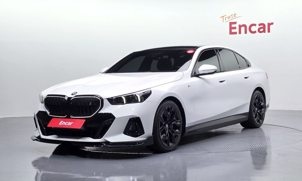 BMW i5 2024
