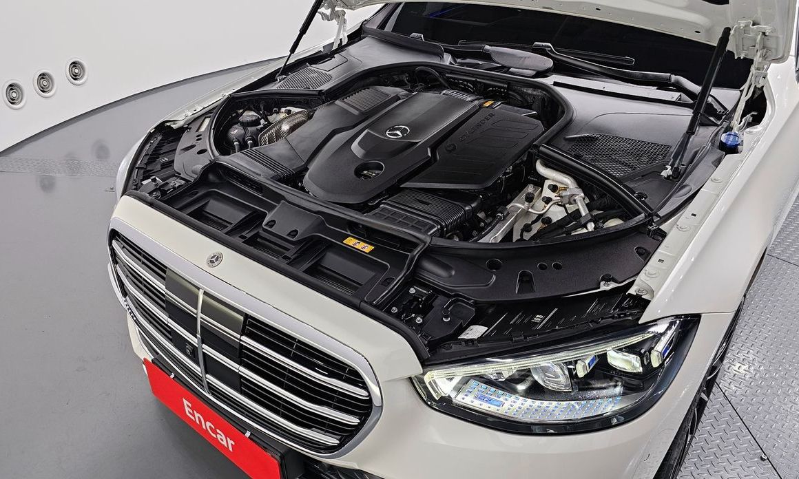 Mercedes-Benz S-Class 2023
