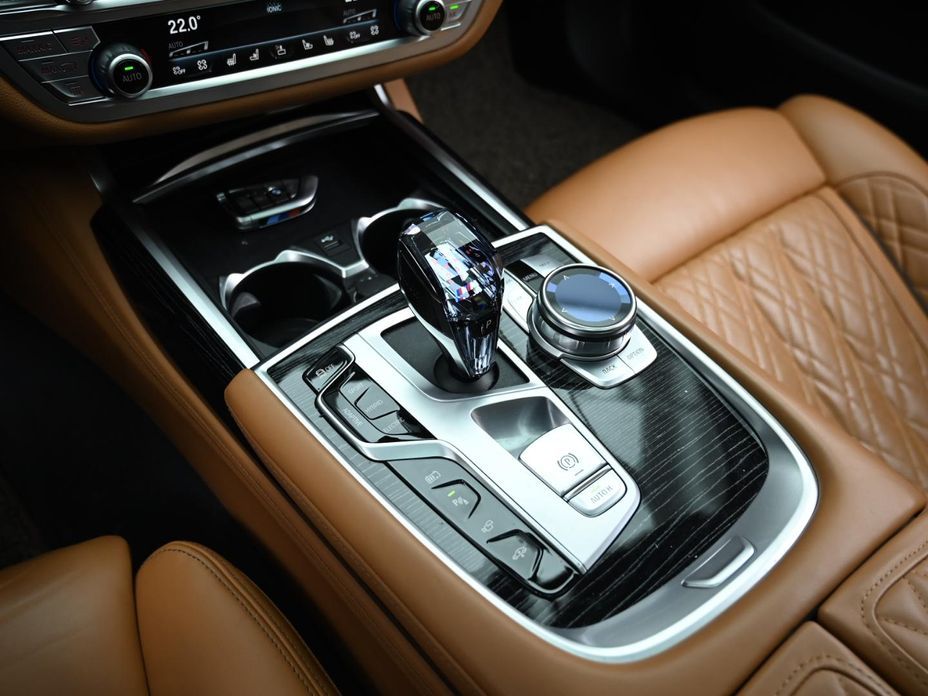 BMW 7-Series 2022