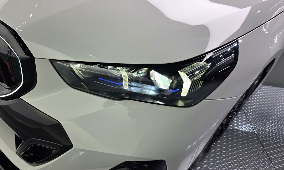 BMW i5 2024