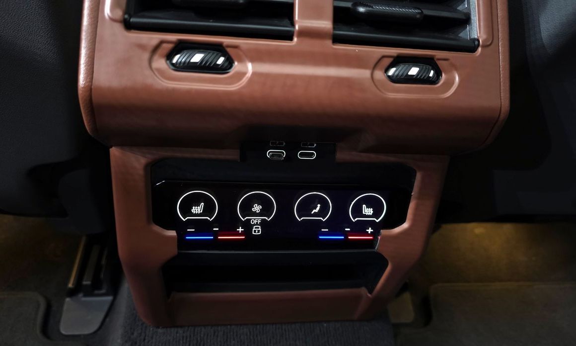 BMW i5 2024