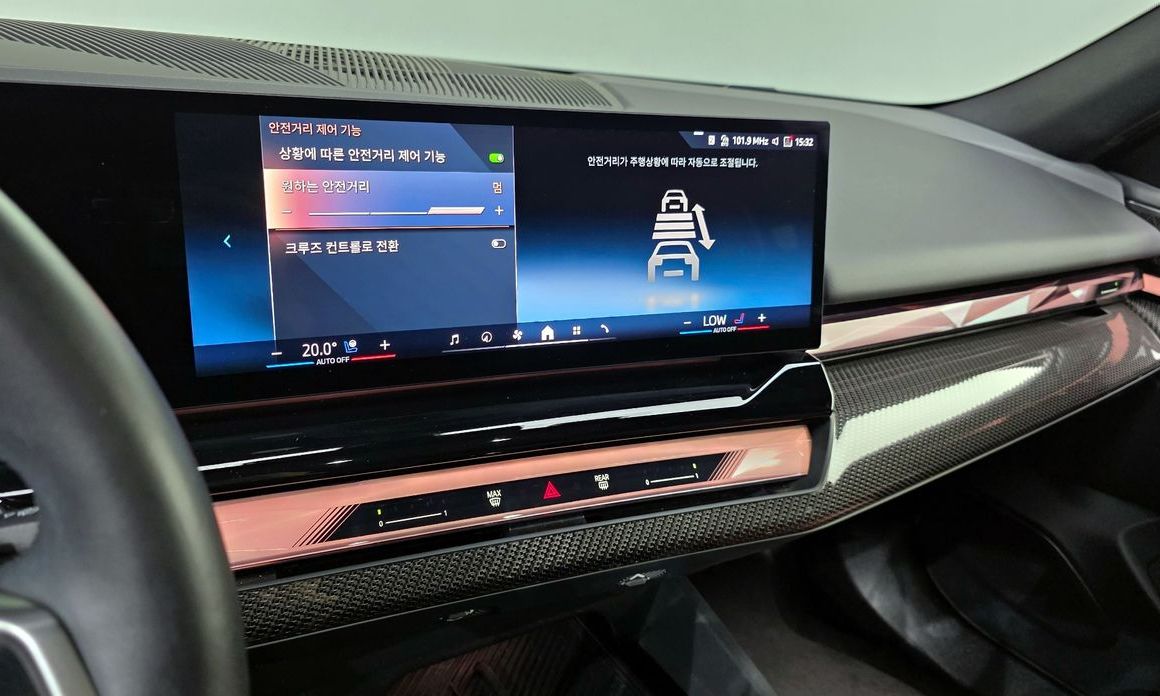 BMW i5 2024
