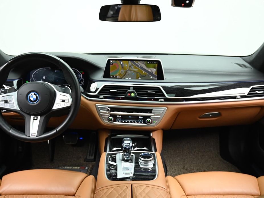 BMW 7-Series 2022