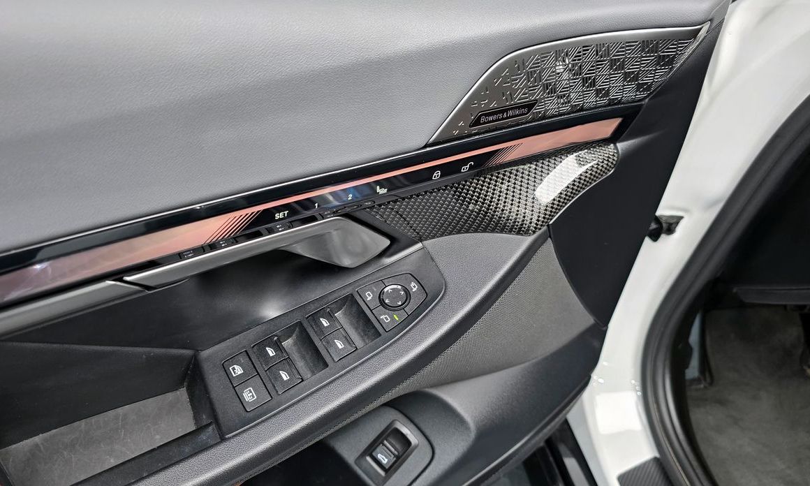 BMW i5 2024