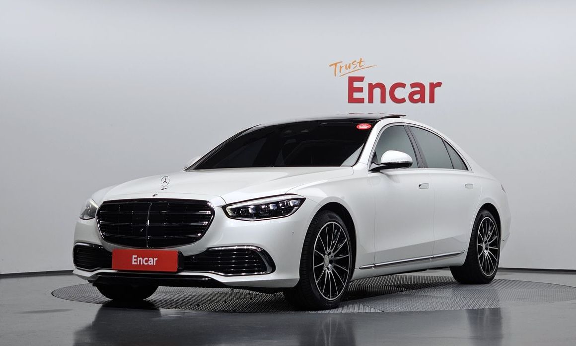 Mercedes-Benz S-Class 2023