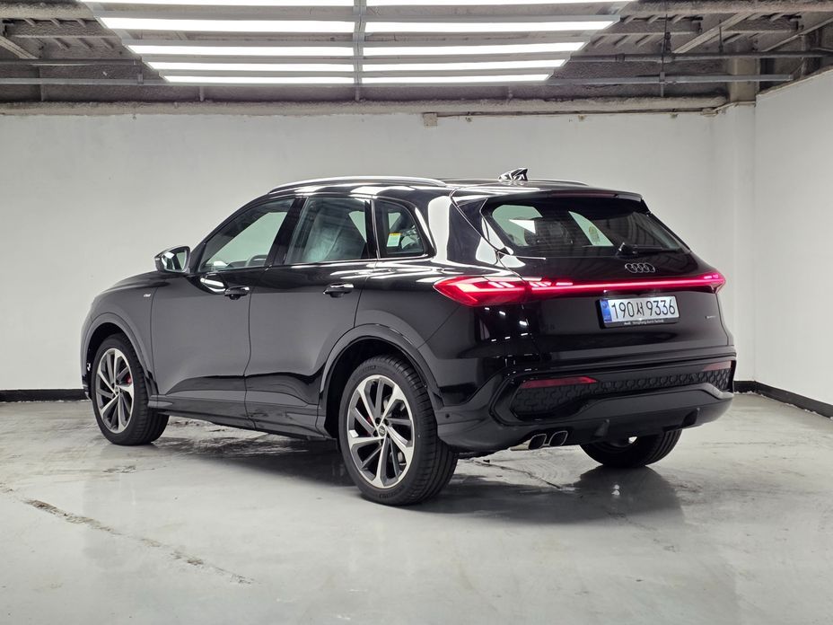 Audi Q5 2025