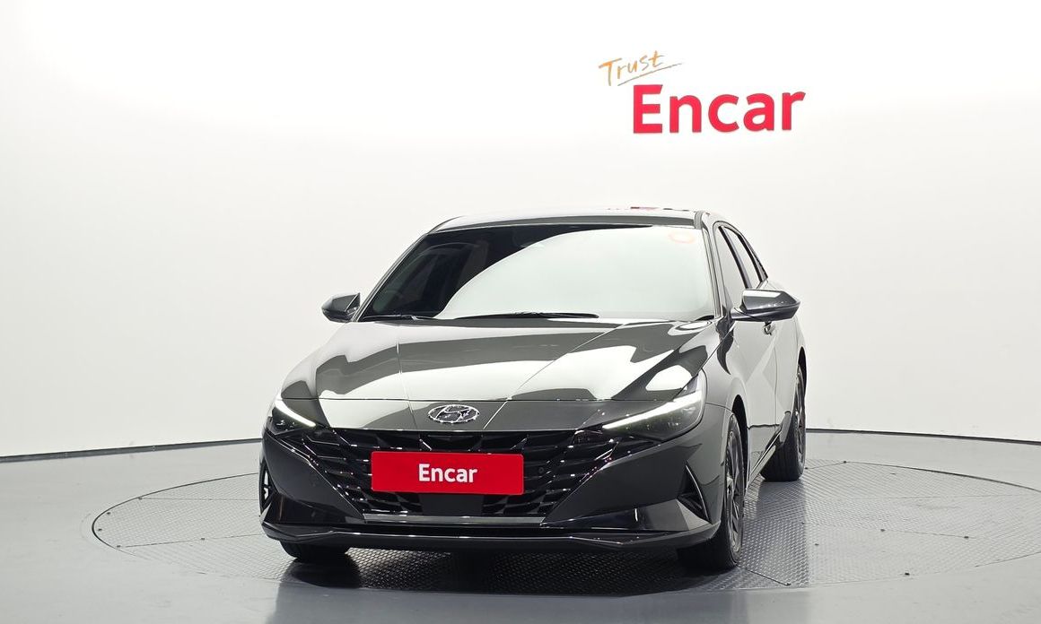 Hyundai AVANTE 2021